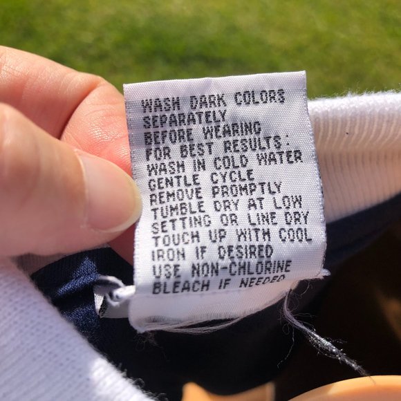 Vintage Napa Valley Long Sleeve Knit Pullover Embroidered Teacher Theme Womens L - Picture 8 of 8